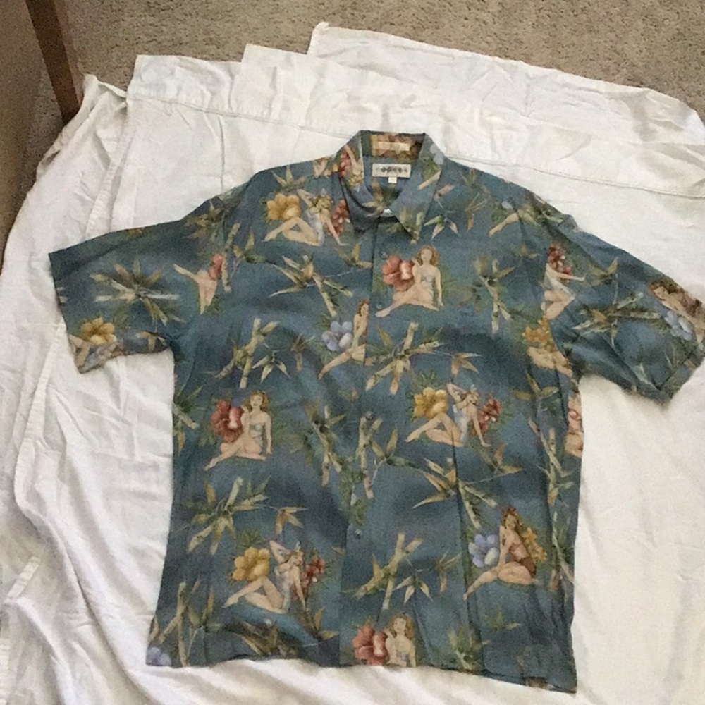 Campia Moda Button down shirt size large
